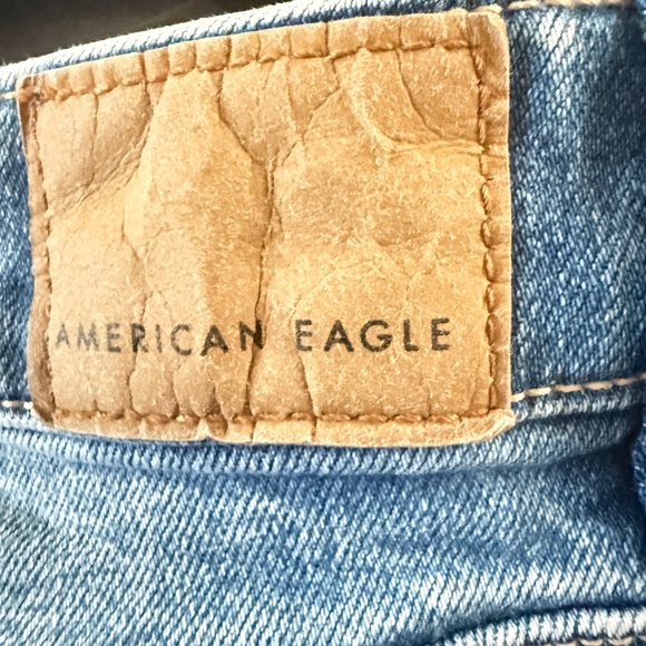 American Eagle Strigid Distressed Skinny Jeans Size 2 Light Wash - Picture 7 of 10